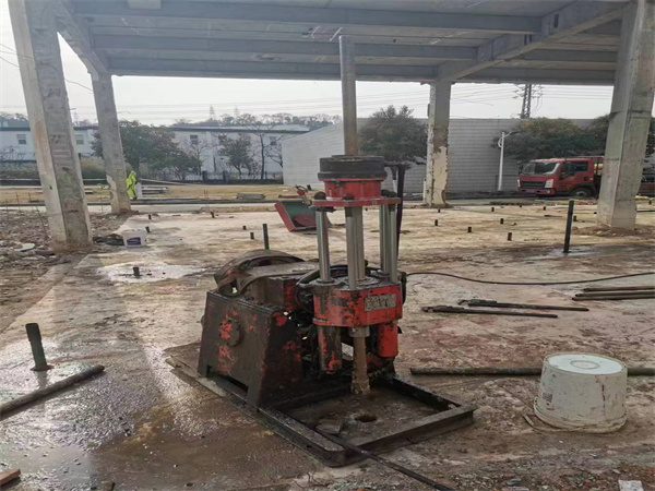 盘山袖阀管小导管注浆加固施工工艺