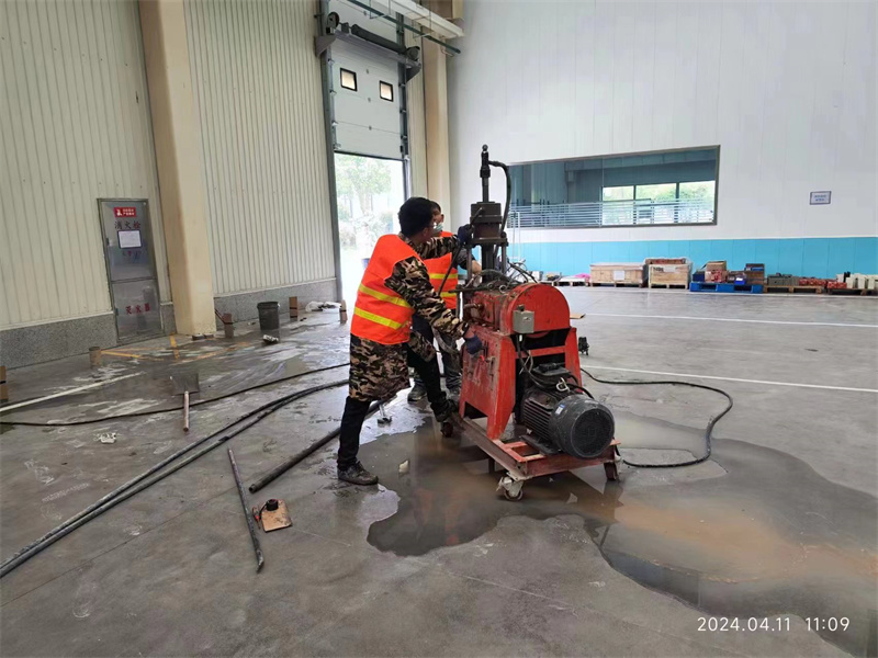 盘山厂房地面下沉塌陷注浆加固施工